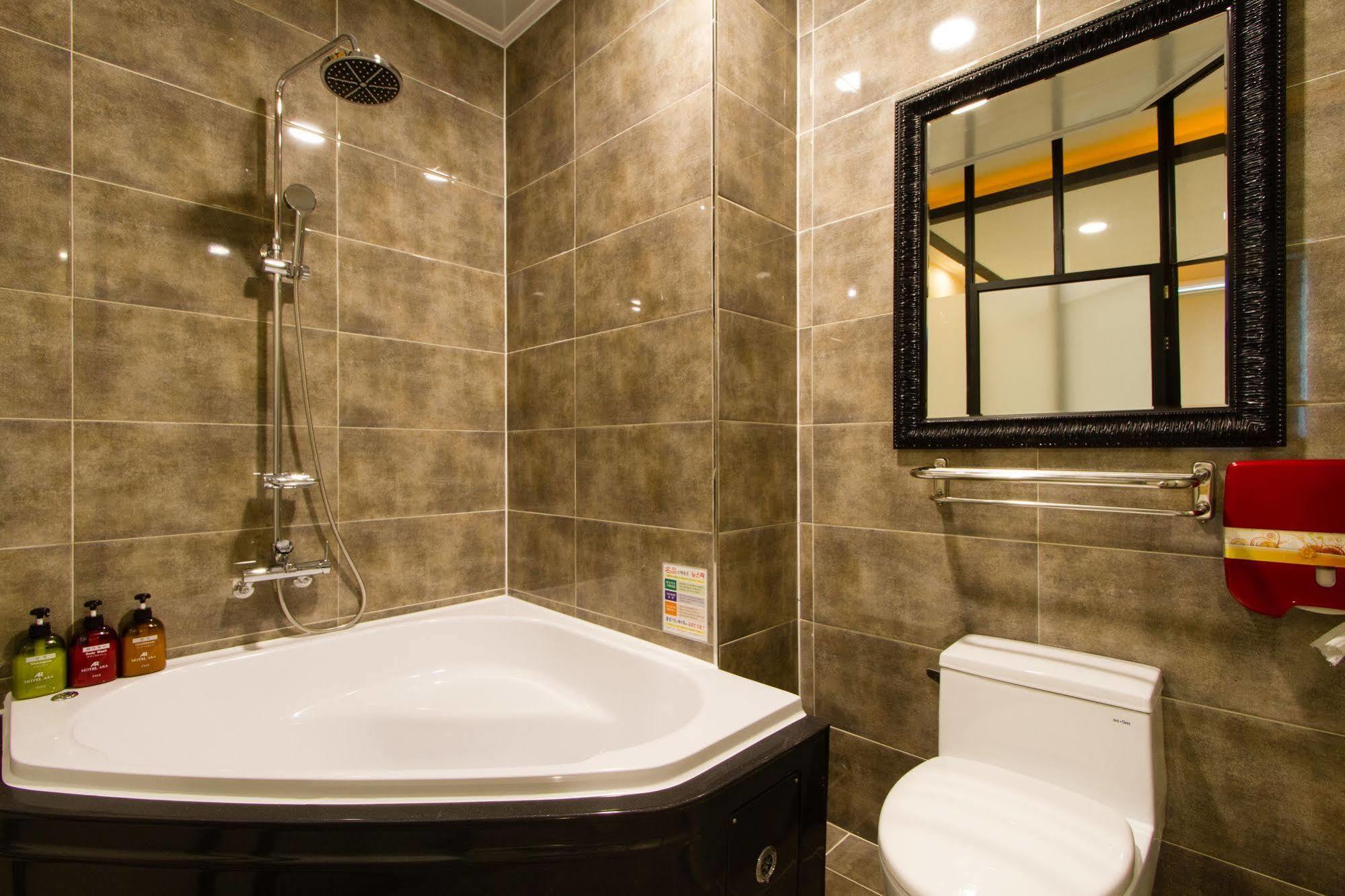 בוסאן Ara Hotel מראה חיצוני תמונה